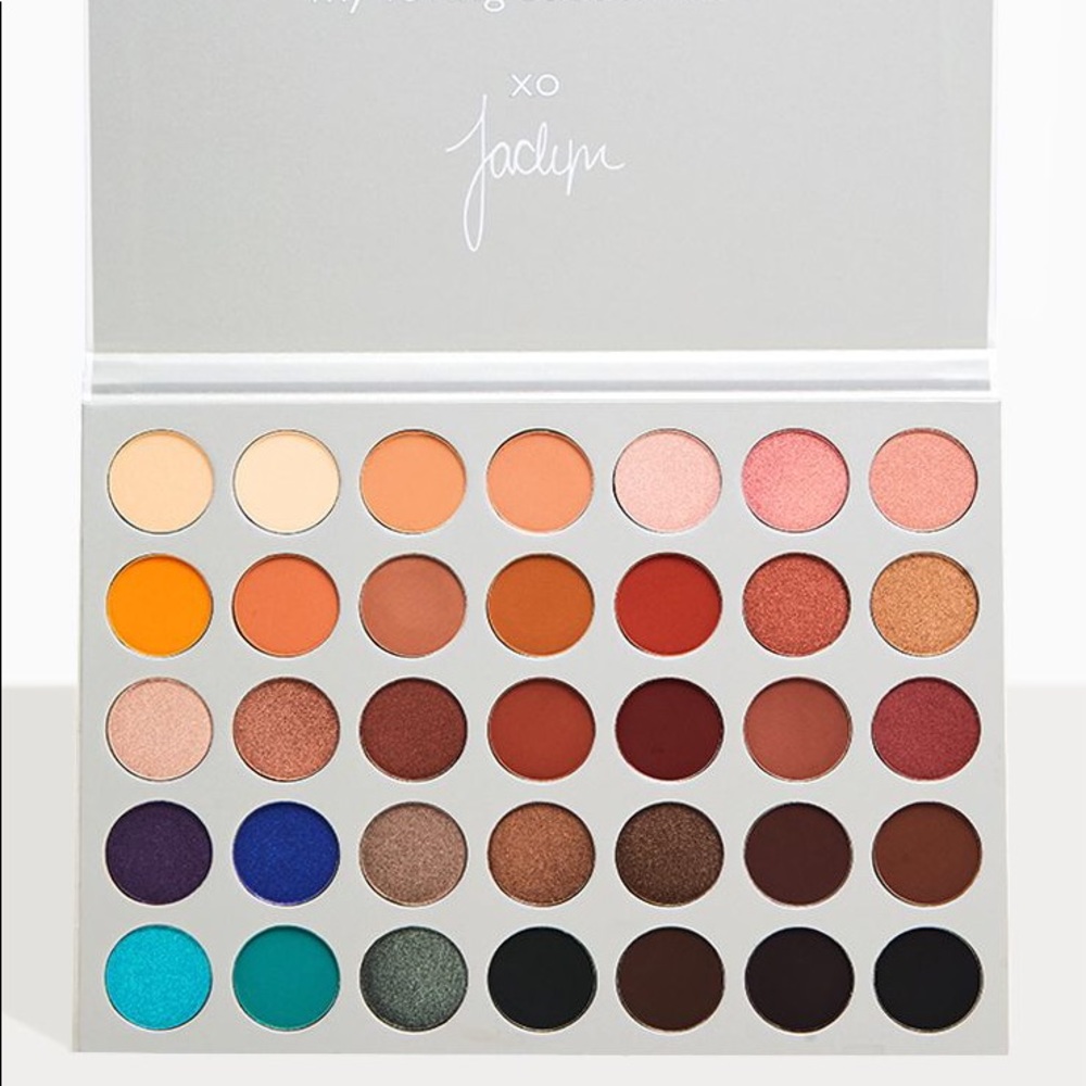 Morphe x Jaclyn Hill Palette